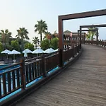 舍伍德梦幻度假酒店 5*