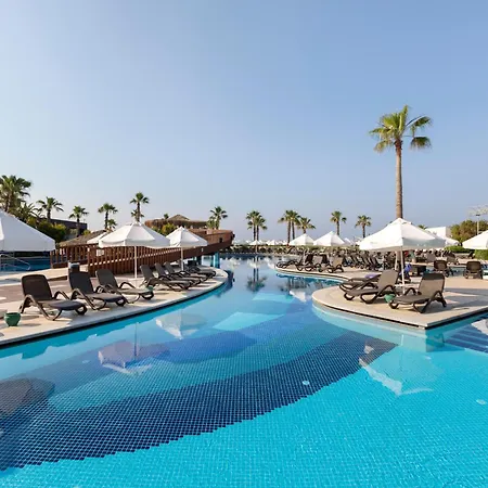 شيروود دريمز منتجع 5*