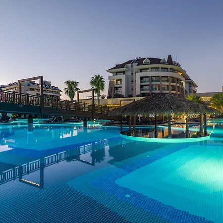 شيروود دريمز منتجع 5*
